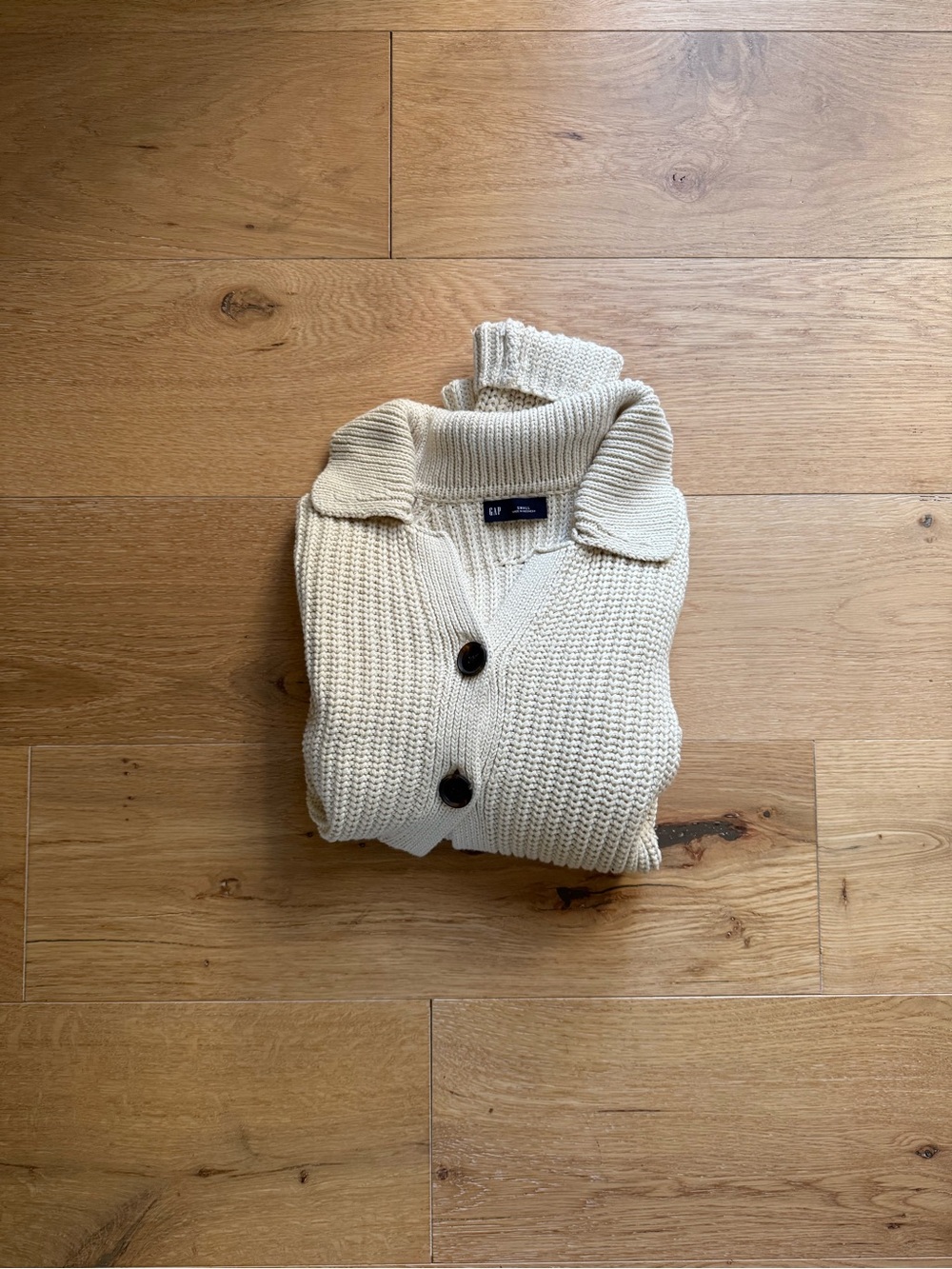 Gap Cream Button-Front Ribbed Knit Sweater - Picture 3 of 4